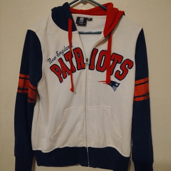 New England Patriots Women's NFL Football Zip jacket Hoodie Pockets size Large - Picture 2 of 6